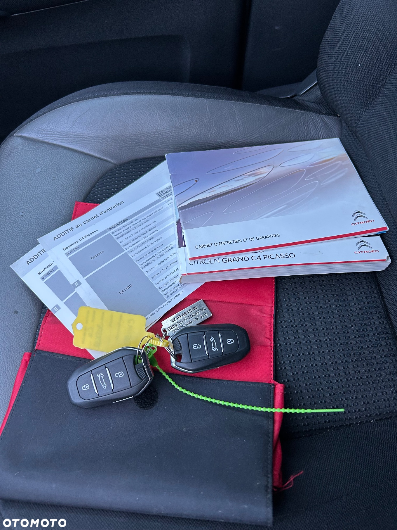 Citroën C4 Picasso BlueHDi 120 EAT6 Exclusive - 29