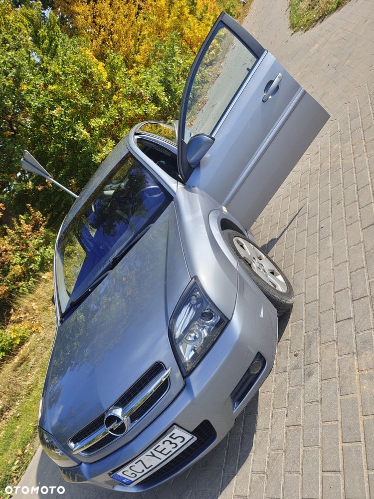 Opel Vectra - 2