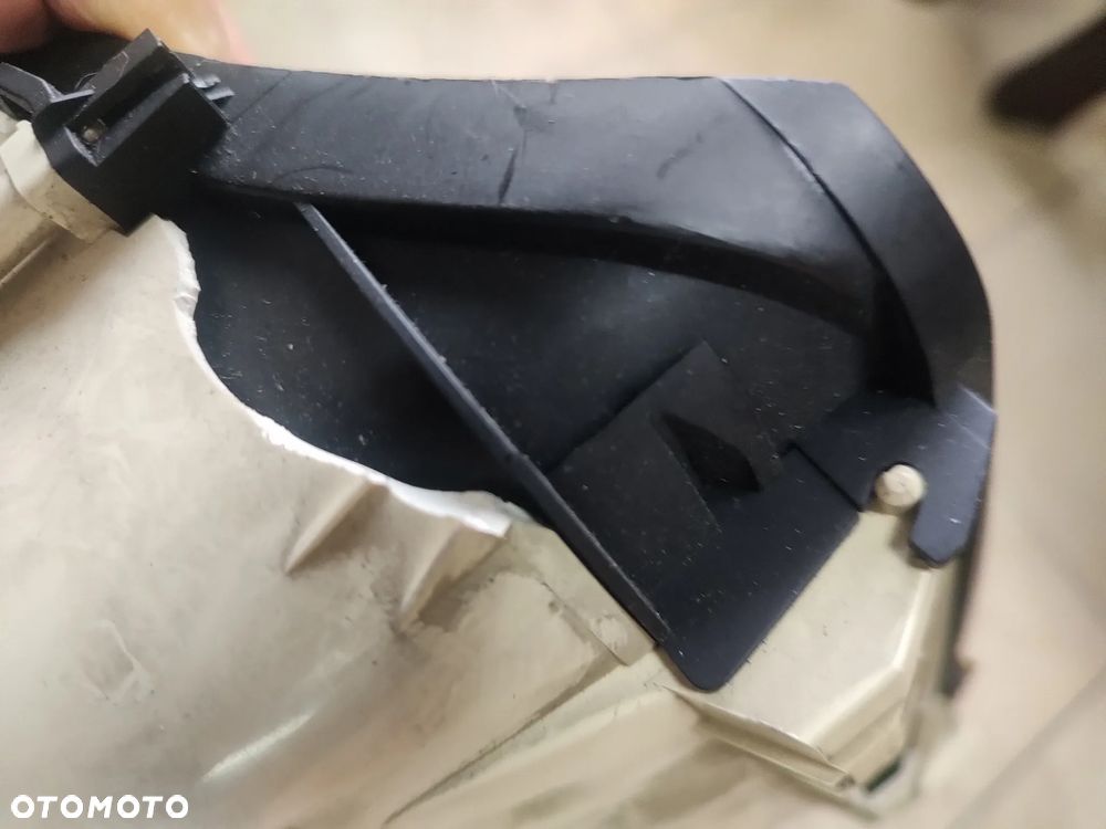 VW PASSAT B4 1,9TDI LICZNIK ZEGARY 3A0919033R - 3