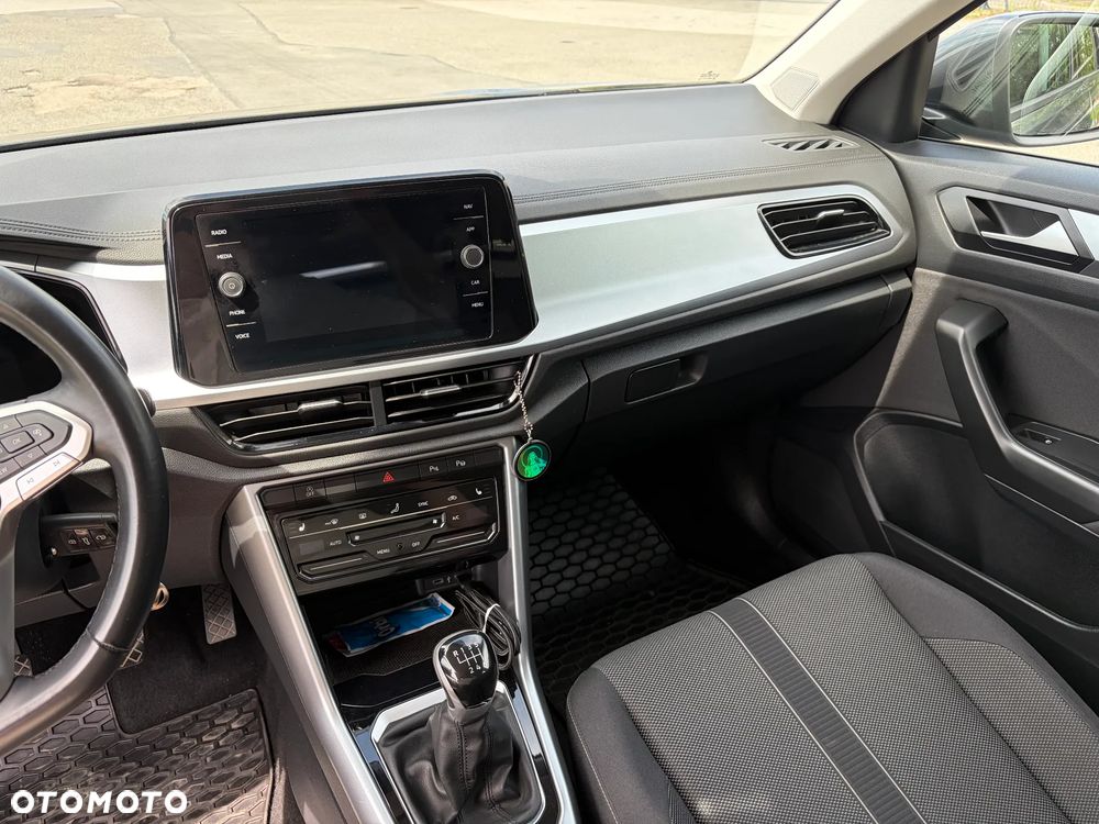 Volkswagen T-Roc 1.5 TSI Life - 18