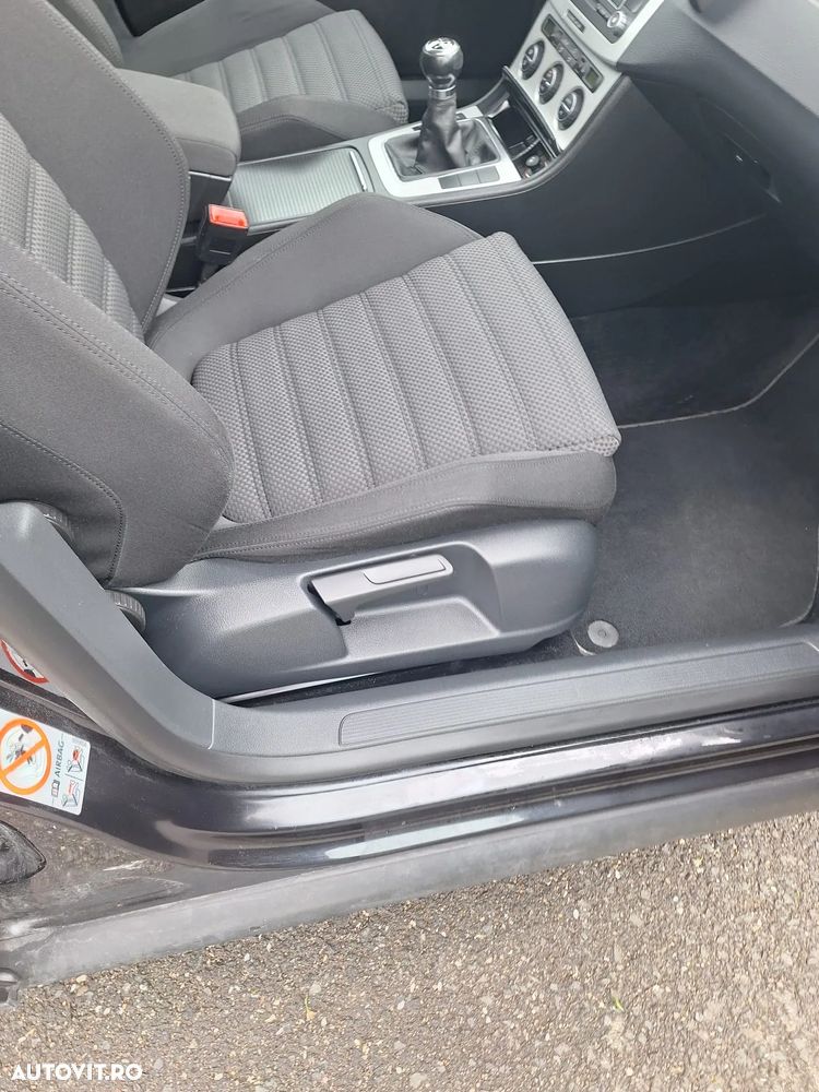 Volkswagen Passat - 9