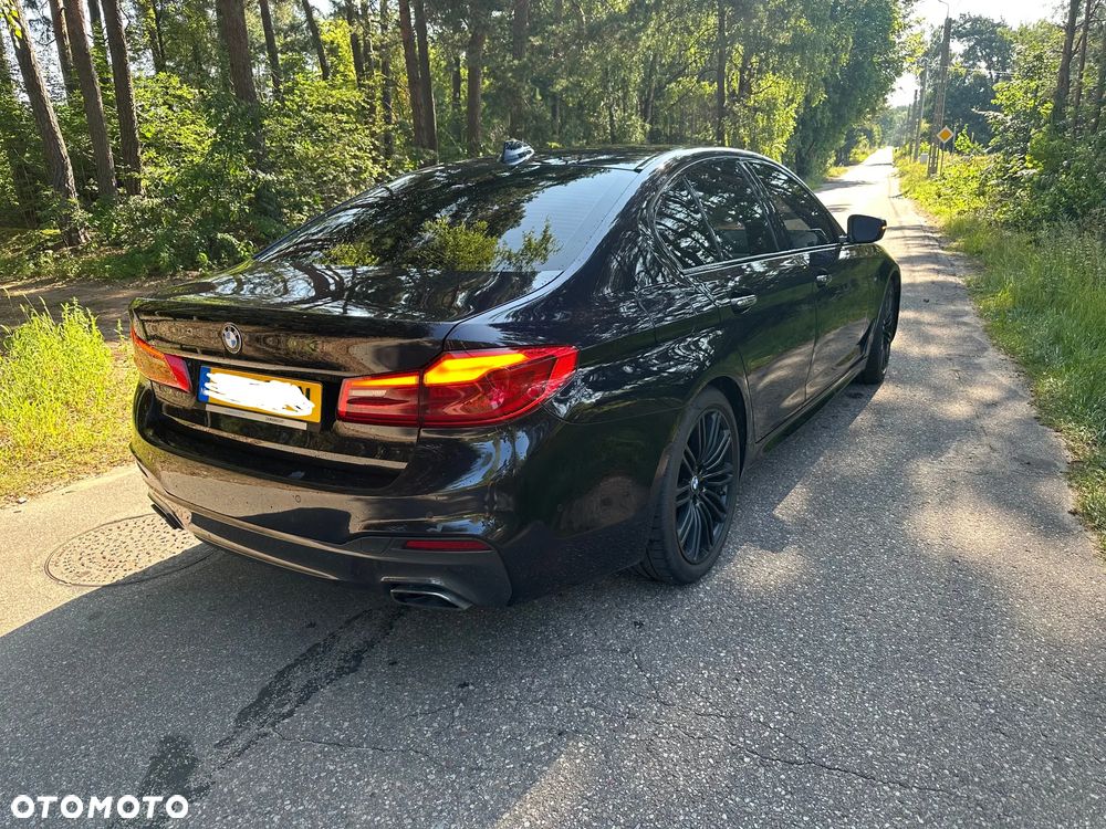 BMW Seria 5 520i M Sport sport - 2