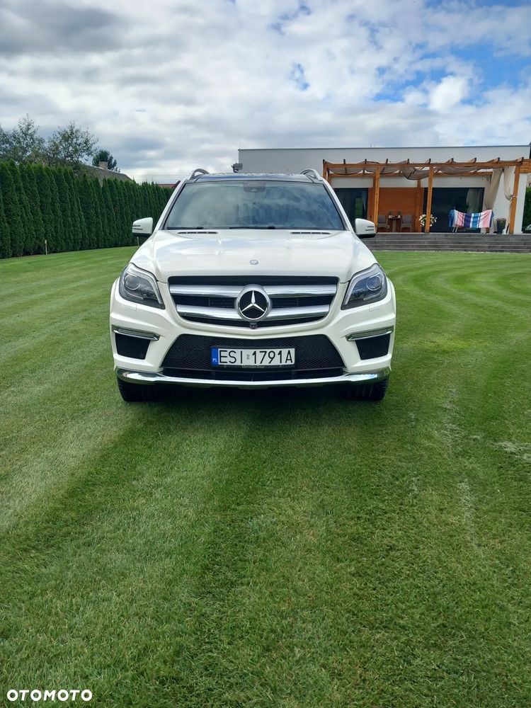 Mercedes-Benz GL 350 BlueTec 4-Matic - 4