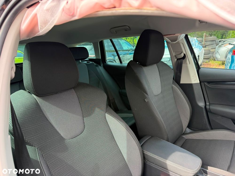Skoda Octavia 2.0 TDI Ambition - 23