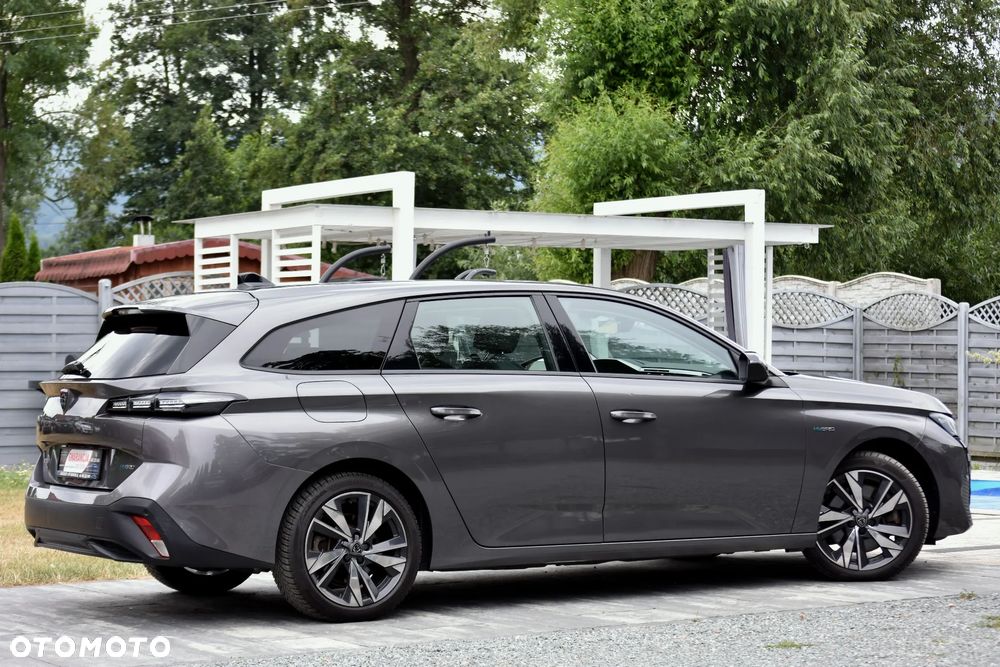 Peugeot 308 180 e-EAT8 GT - 16