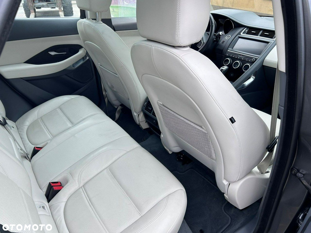 Jaguar E-Pace P250 AWD - 10