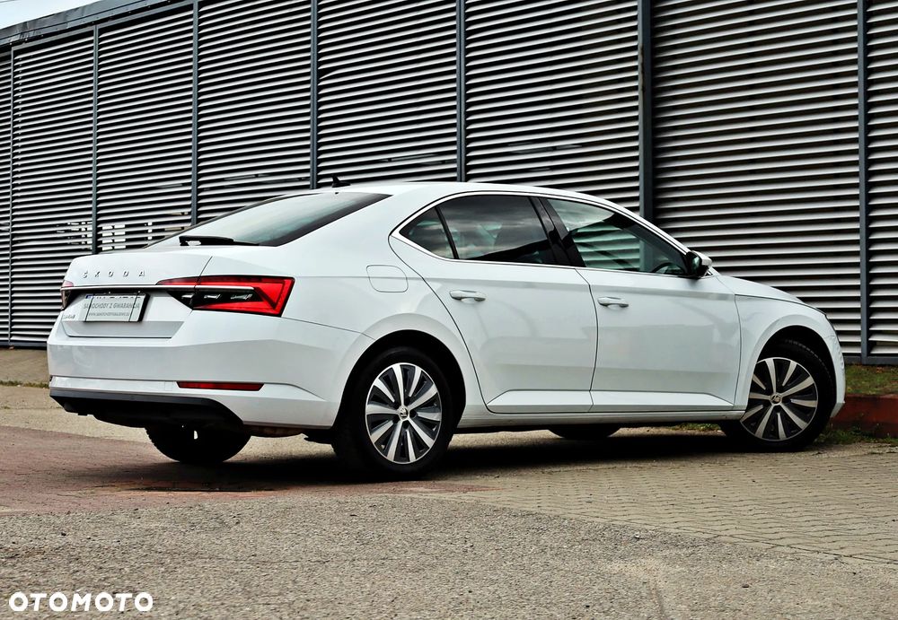 Skoda Superb 2.0 TSI Style DSG - 12