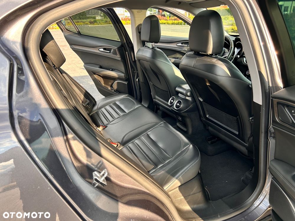 Alfa Romeo Stelvio 2.0 Turbo First Edition Q4 - 11