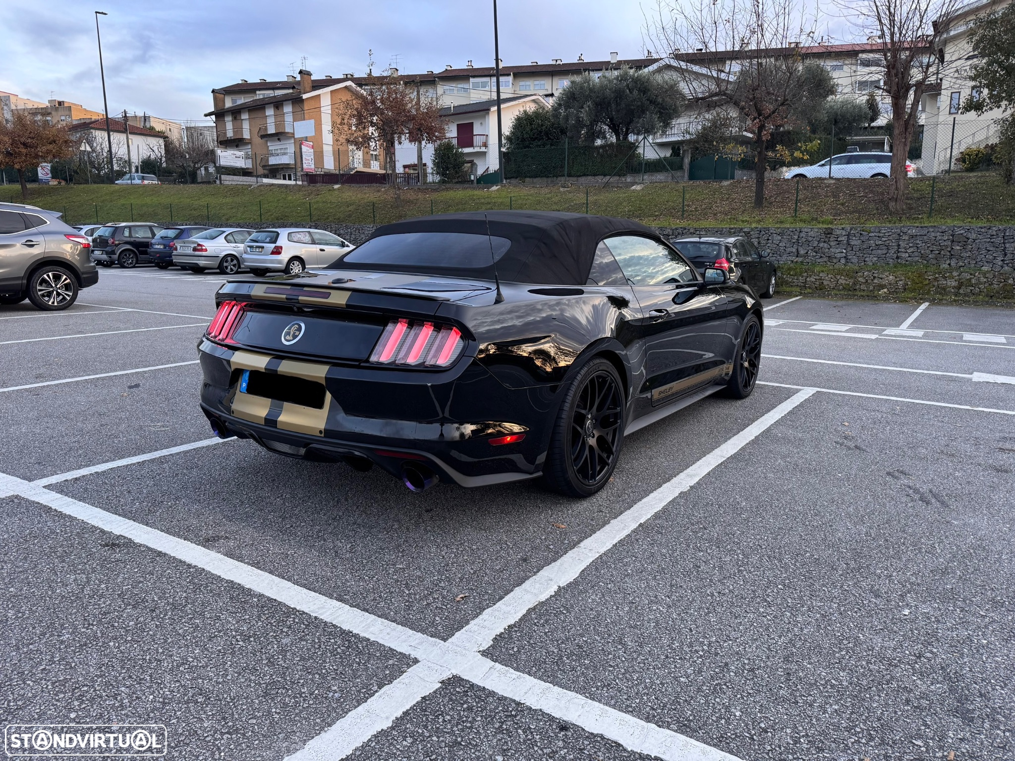 Ford Mustang Cabrio 2.3 Eco Boost - 4
