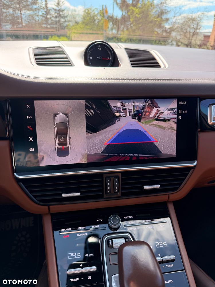 Porsche Cayenne E-Hybrid Platinum Edition - 23