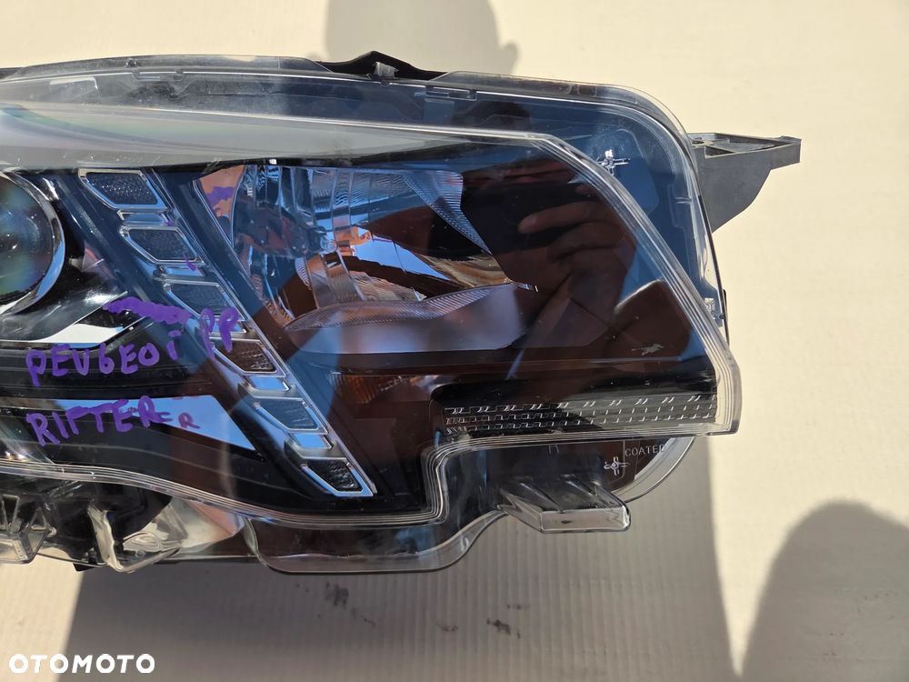 Lampa prawa przednia Peugeot Rifter 9816827180 - 6