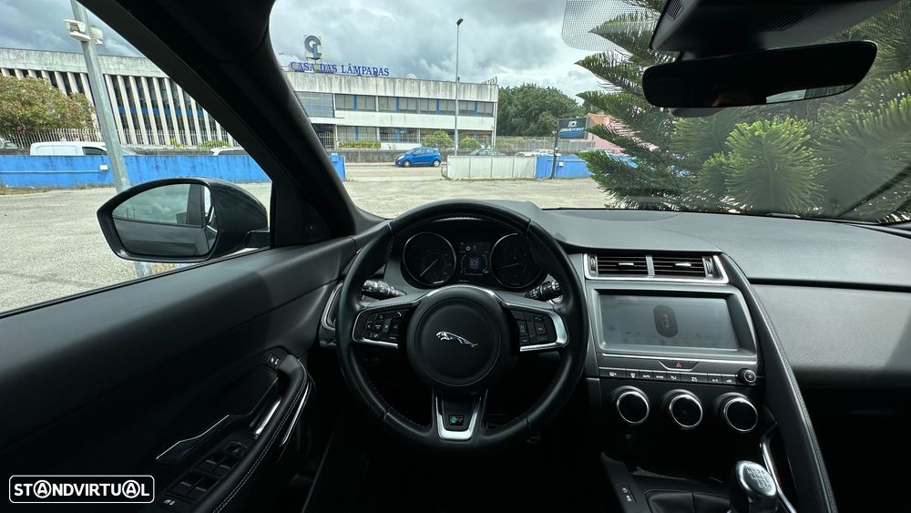 Jaguar E-Pace D150 R-Dynamic - 26