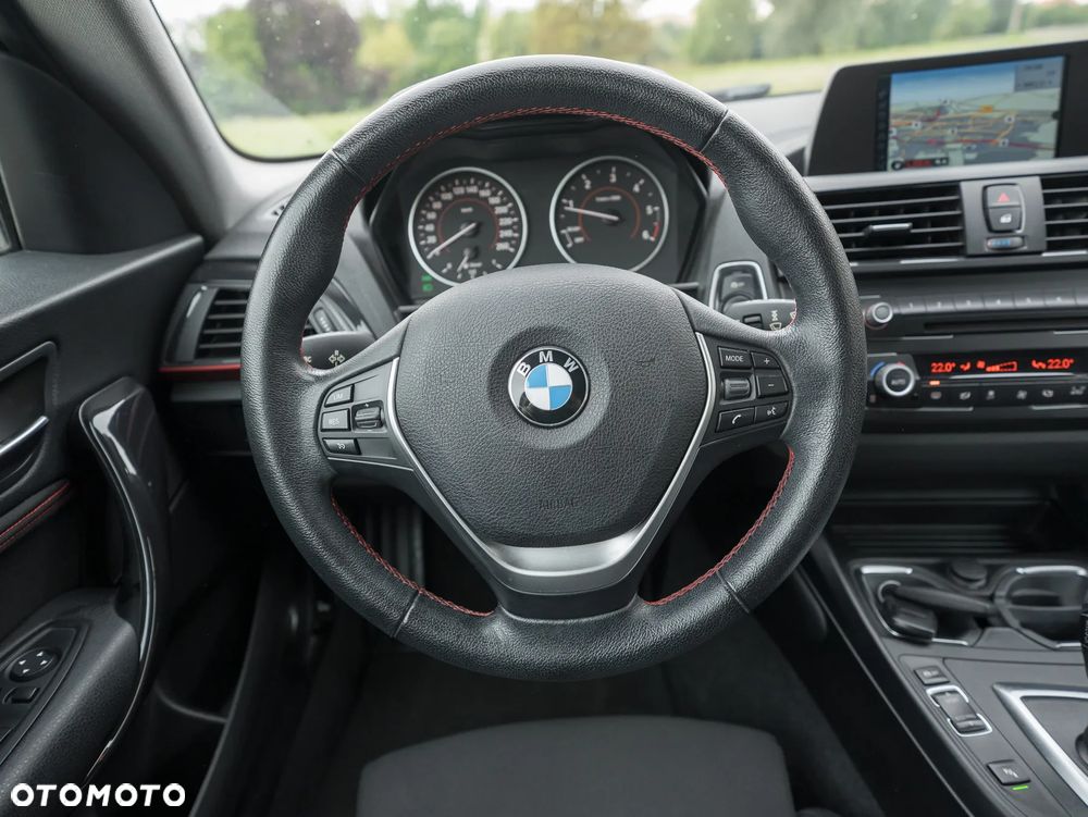 BMW Seria 1 116d Sport Line - 24