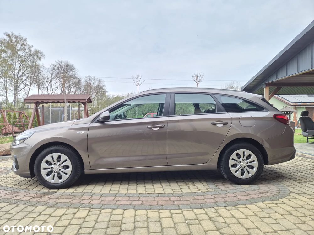 Hyundai i30 1.5 DPI Modern - 2