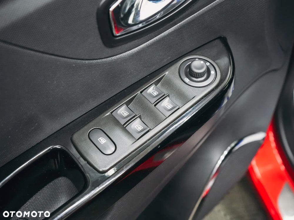 Renault Captur TCe 120 EDC Helly Hansen - 13