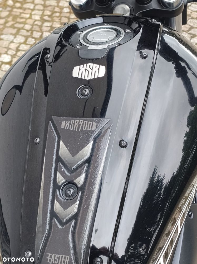 Yamaha XSR - 27