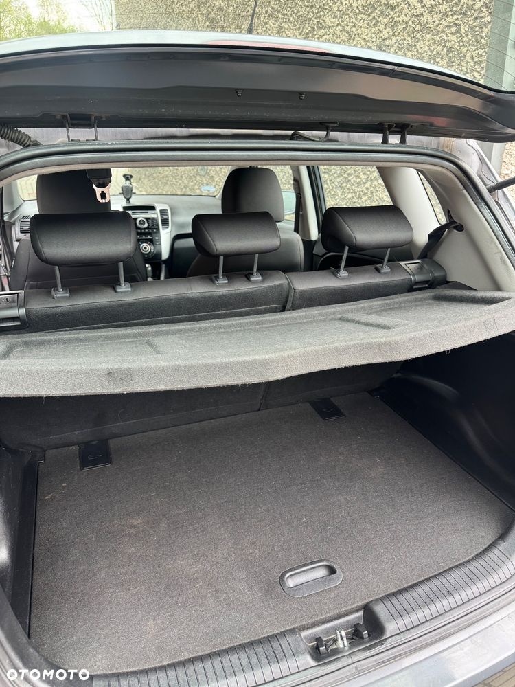 Kia Venga - 6
