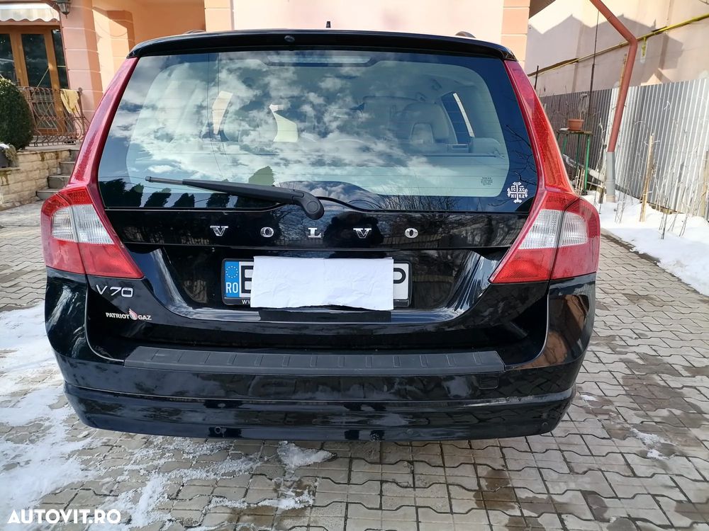 Volvo V70 2.5T Aut. Momentum - 3