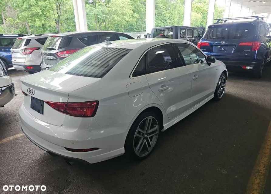 Audi A3 Limousine 2.0 TFSI quattro S tronic sport - 4
