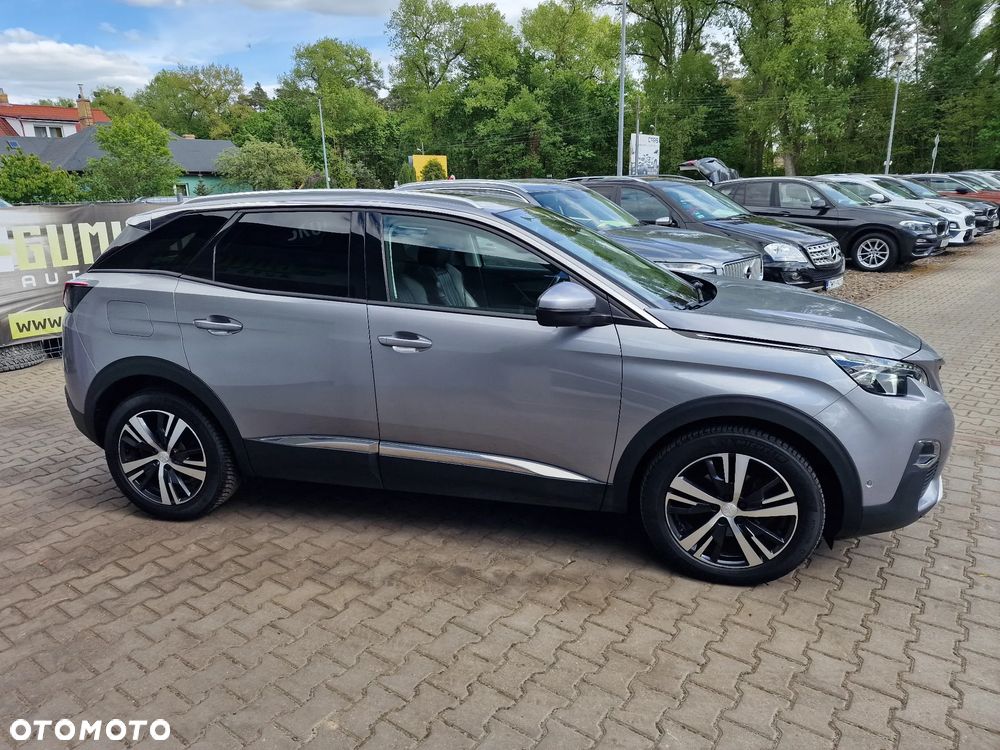 Peugeot 3008 1.5 BlueHDi Allure S&S - 11