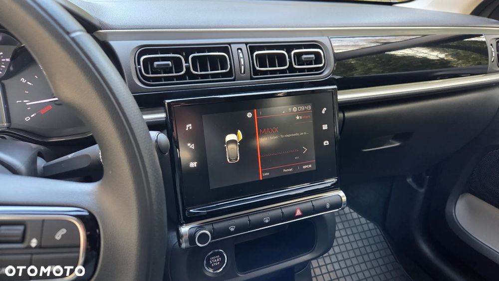 Citroën C3 1.2 PureTech Shine - 22