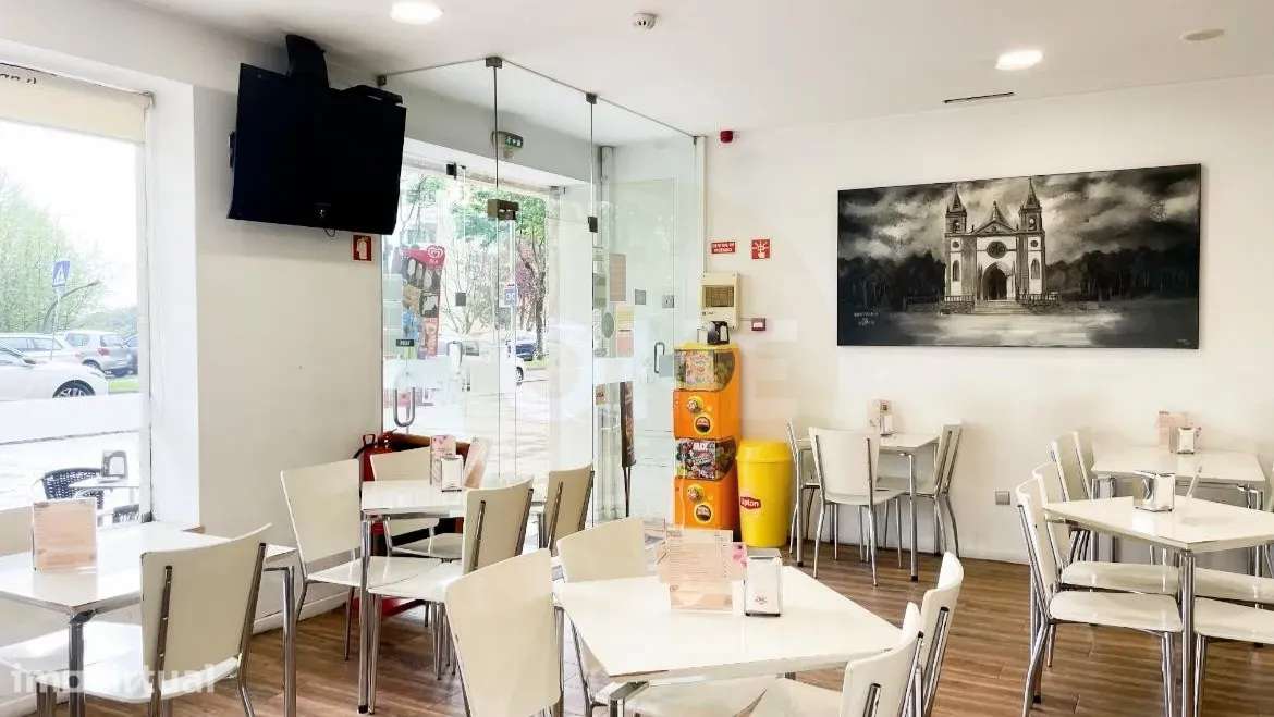 PASTELARIA / PADARIA À VENDA - EXCELENTE LOCALIZAÇÃO EM BRAGA - Grande imagem: 2/10