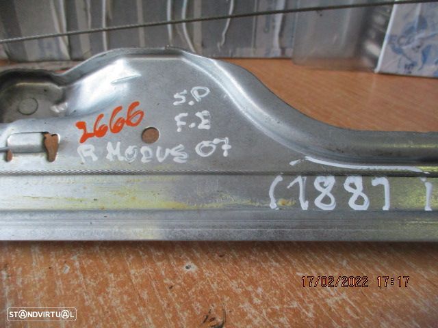 Elevador Sem Motor 118241 RENAULT MODUS 2007 5P FE RENAULT MODUS FASE 2 LONG 2009 1.5DCI 65CV 5P BEGE FE RENAULT MODUS FASE 2 2011 1.5DCI 8V 70CV 5P BRANCO FE - 2