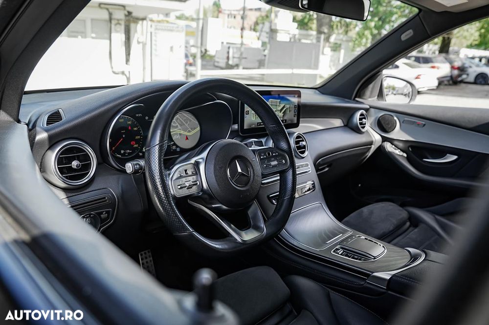 Mercedes-Benz GLC 220 d 4MATIC 9G-TRONIC AMG Line - 19
