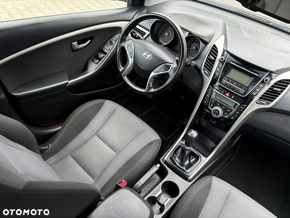 Hyundai i30 - 10