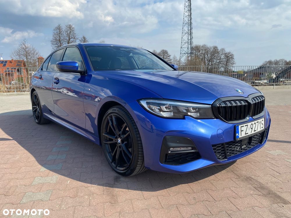 BMW Seria 3 320i M Sport - 9