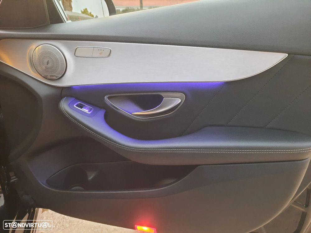 Mercedes-Benz C 300 de AMG Line - 39