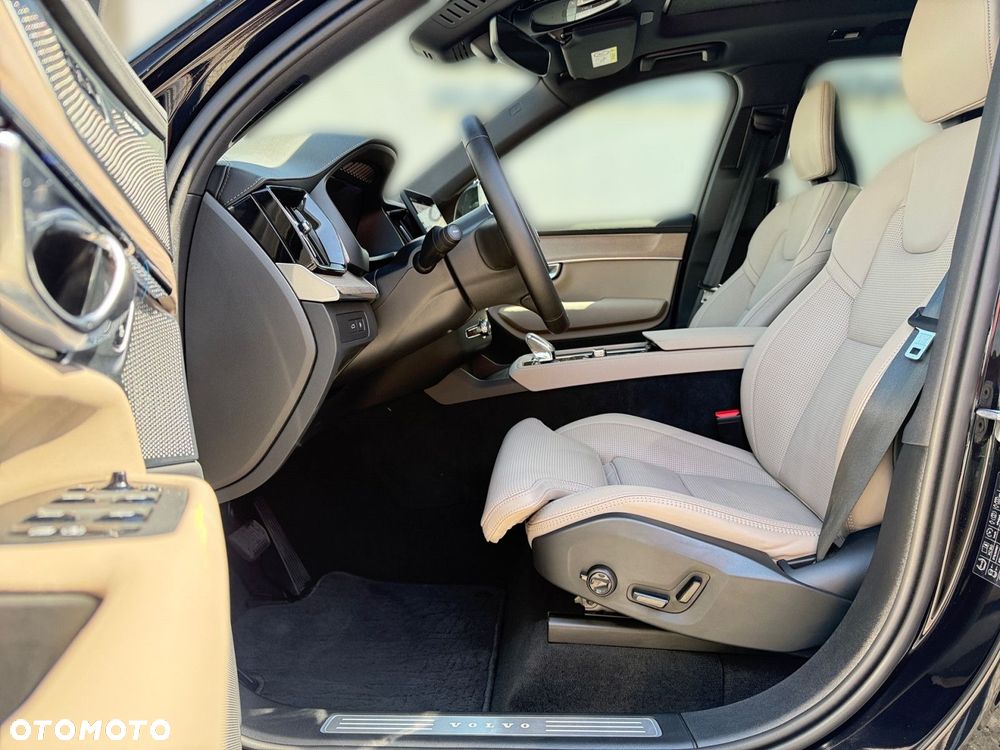 Volvo XC 90 - 11