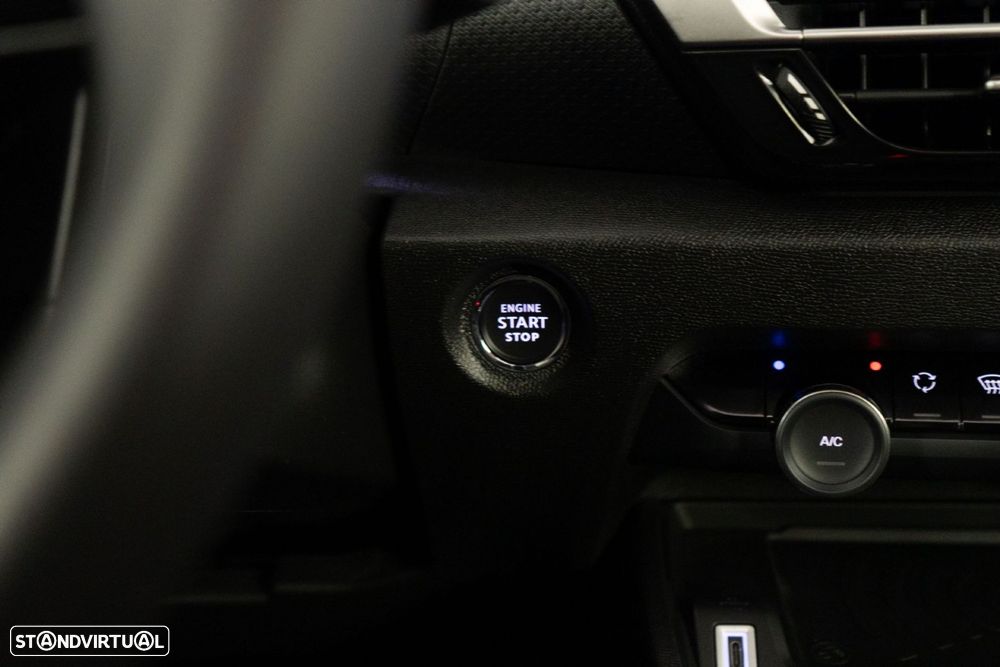 Citroën C4 1.2 PureTech Shine - 21