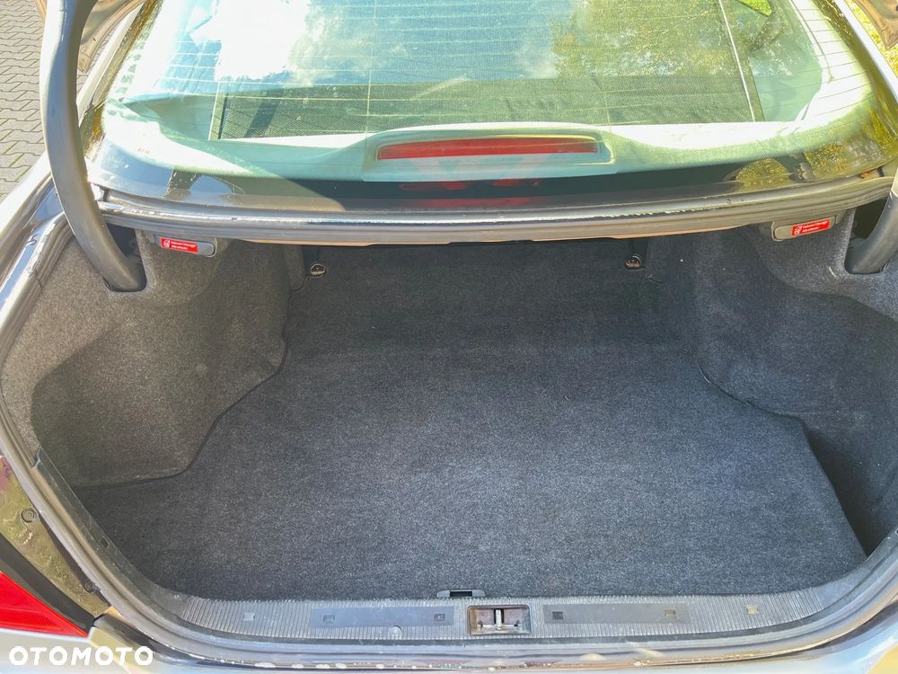 Mercedes-Benz CLK - 13