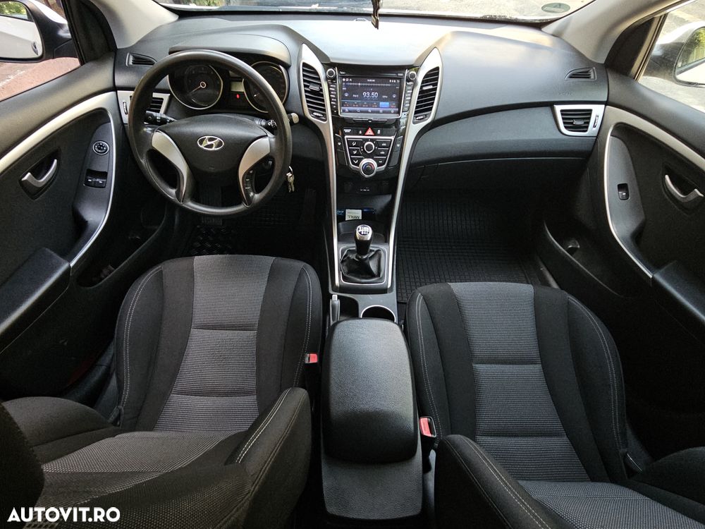 Hyundai i30 1.4 CRDi Trend - 5