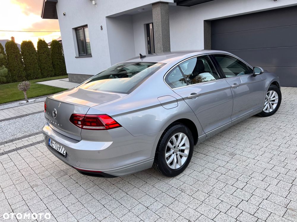 Volkswagen Passat 2.0 TDI EVO Business - 23