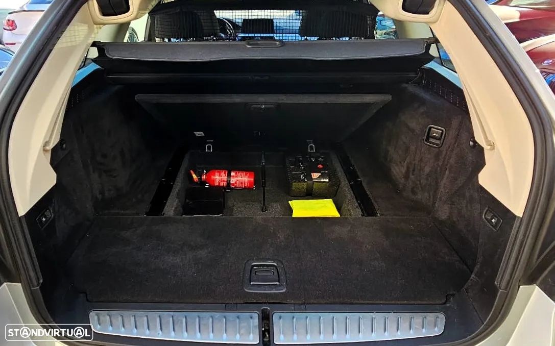 BMW 520 d Auto - 14