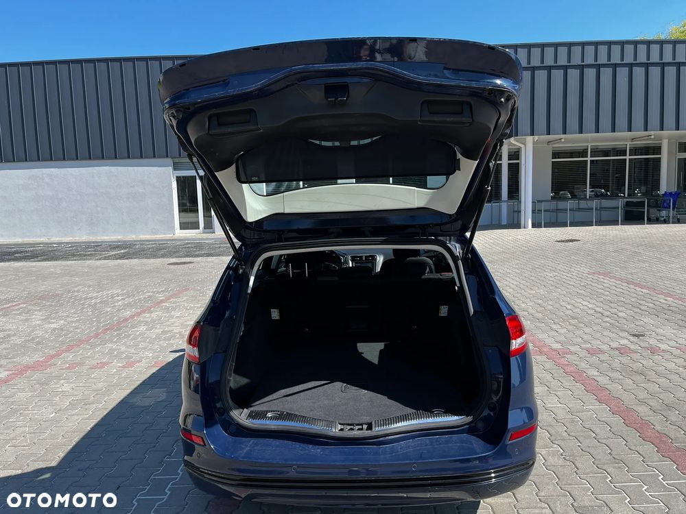 Ford Mondeo 2.0 TDCi Titanium PowerShift - 21