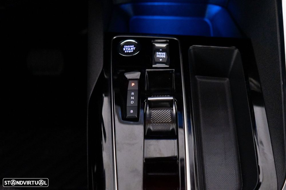 Peugeot 3008 1.6 Hybrid Allure Pack e-EAT8 - 27