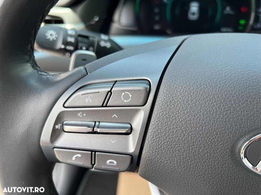 Hyundai IONIQ 1.6 141CP Exclusive - 23