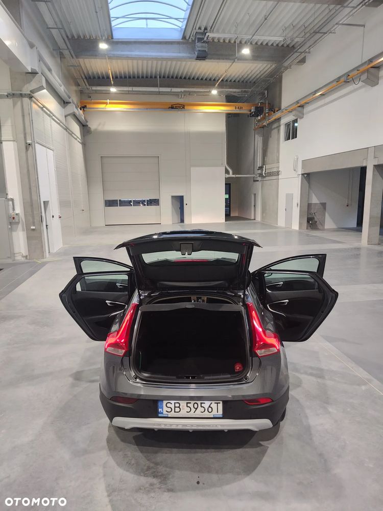 Volvo V40 D2 - 12