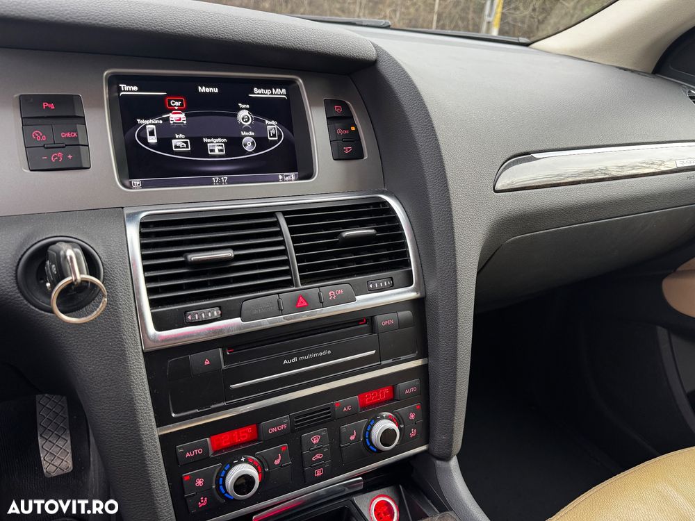 Audi Q7 3.0 TDI Quattro Tip - 29