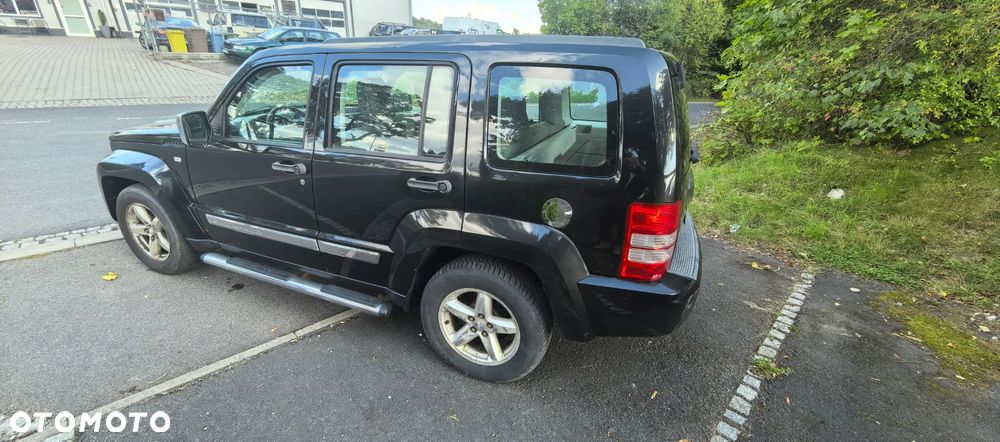 Jeep Cherokee - 3