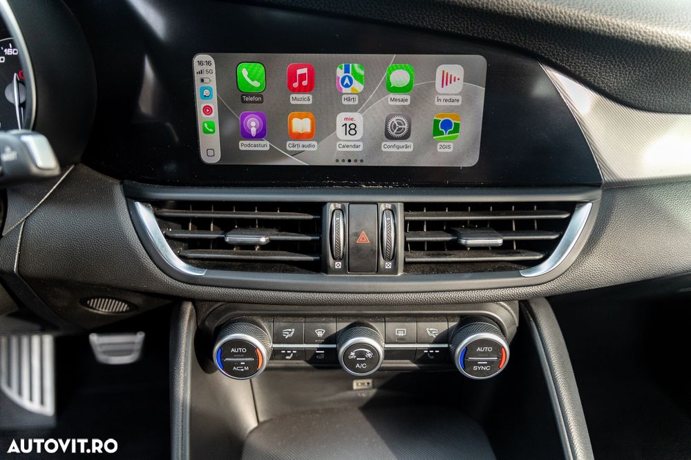 Alfa Romeo Giulia - 16