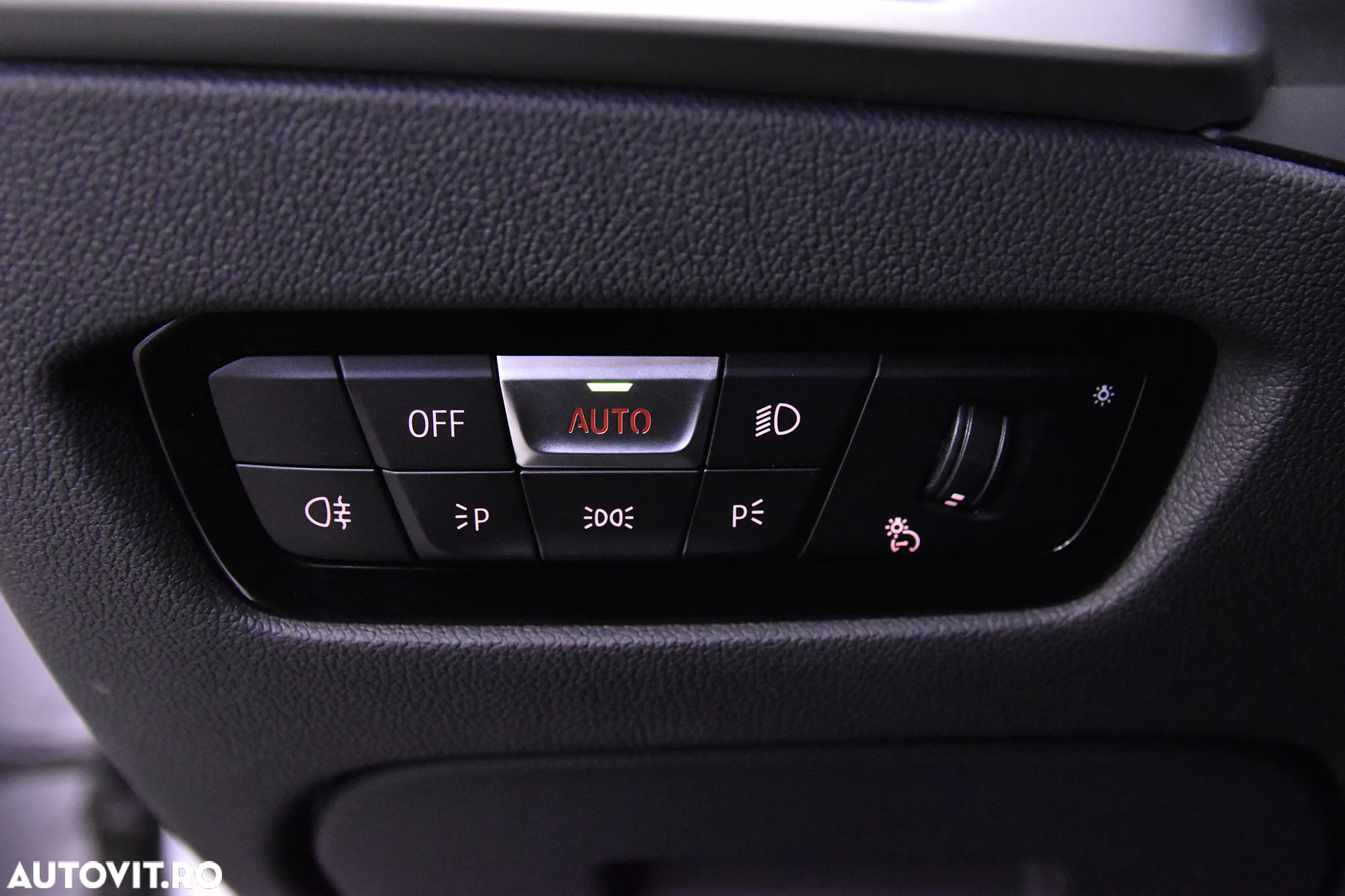BMW Seria 3 330e AT PHEV - 14