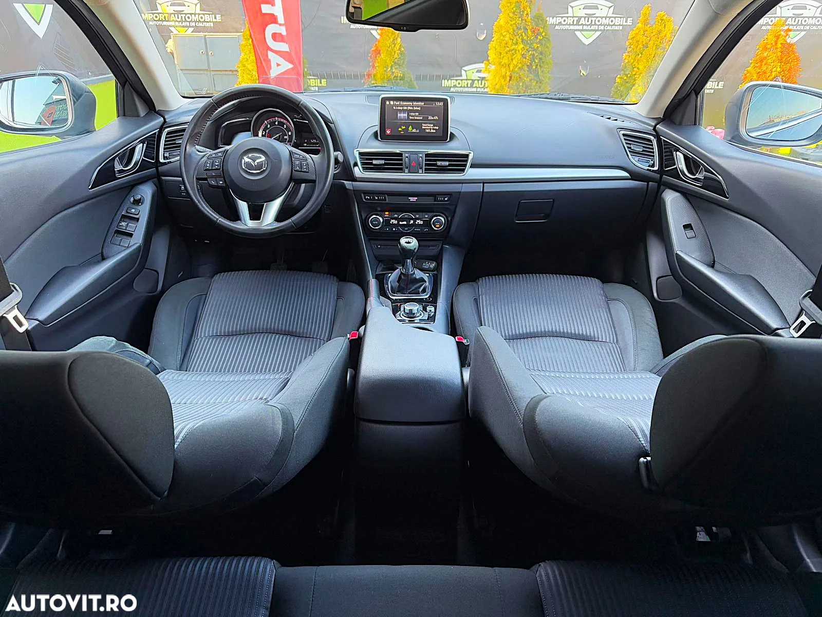 Mazda 3 - 8