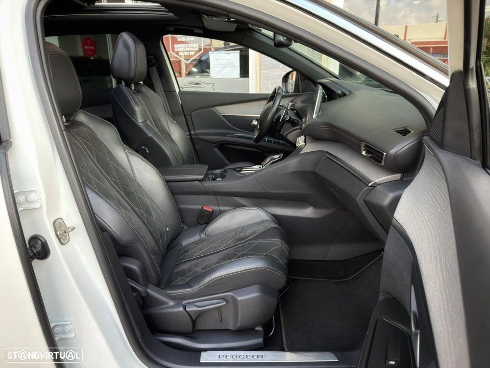 Peugeot 3008 2.0 BlueHDi GT EAT6 - 18