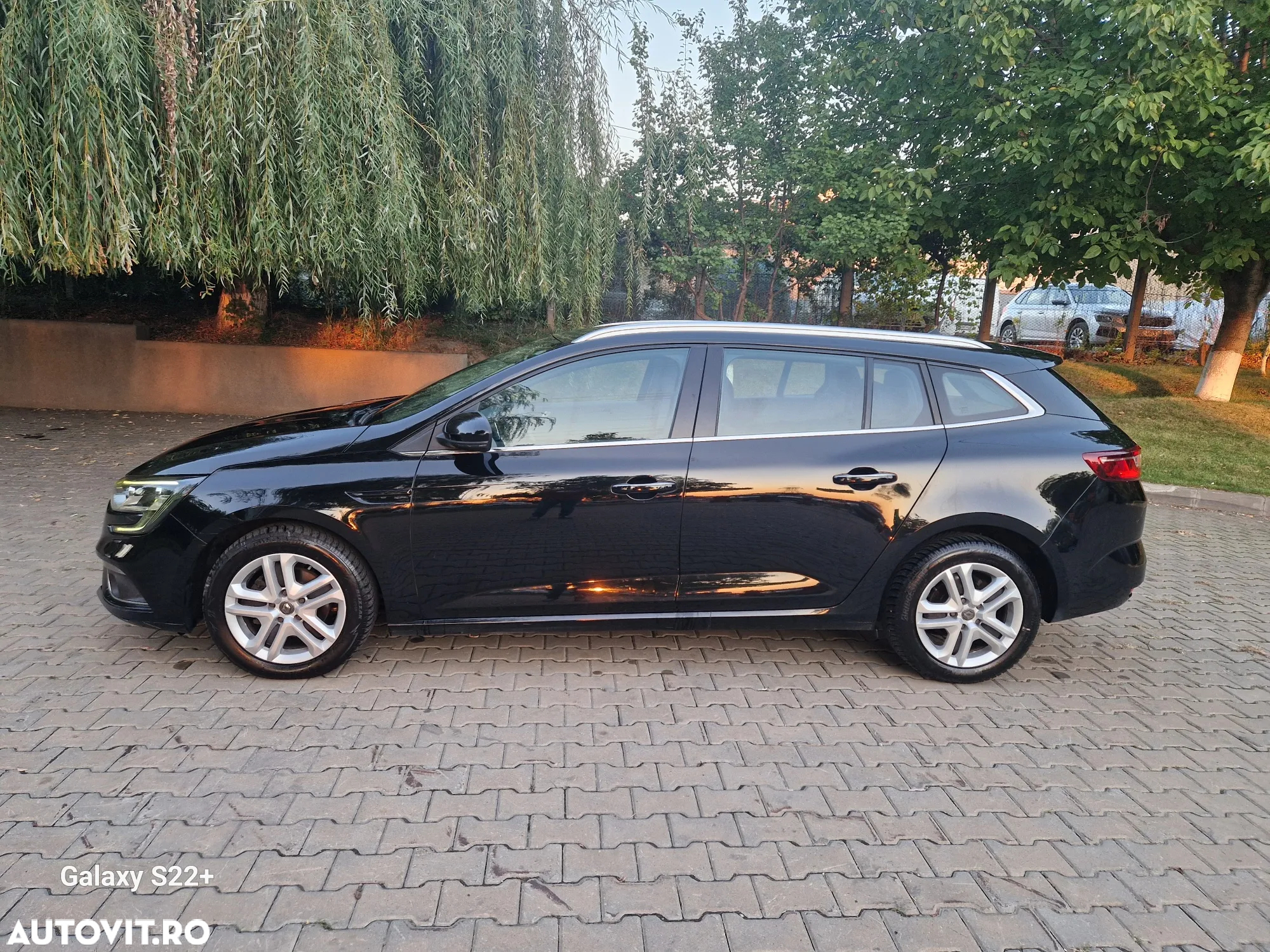 Renault Megane BLUE dCi EDC Limited - 7