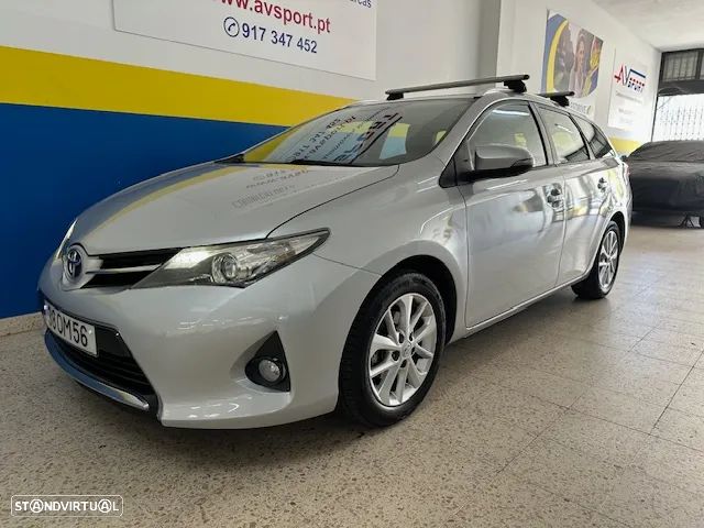Toyota Auris Touring Sports 1.33 VVT-i Comfort +J16+Navi - 7