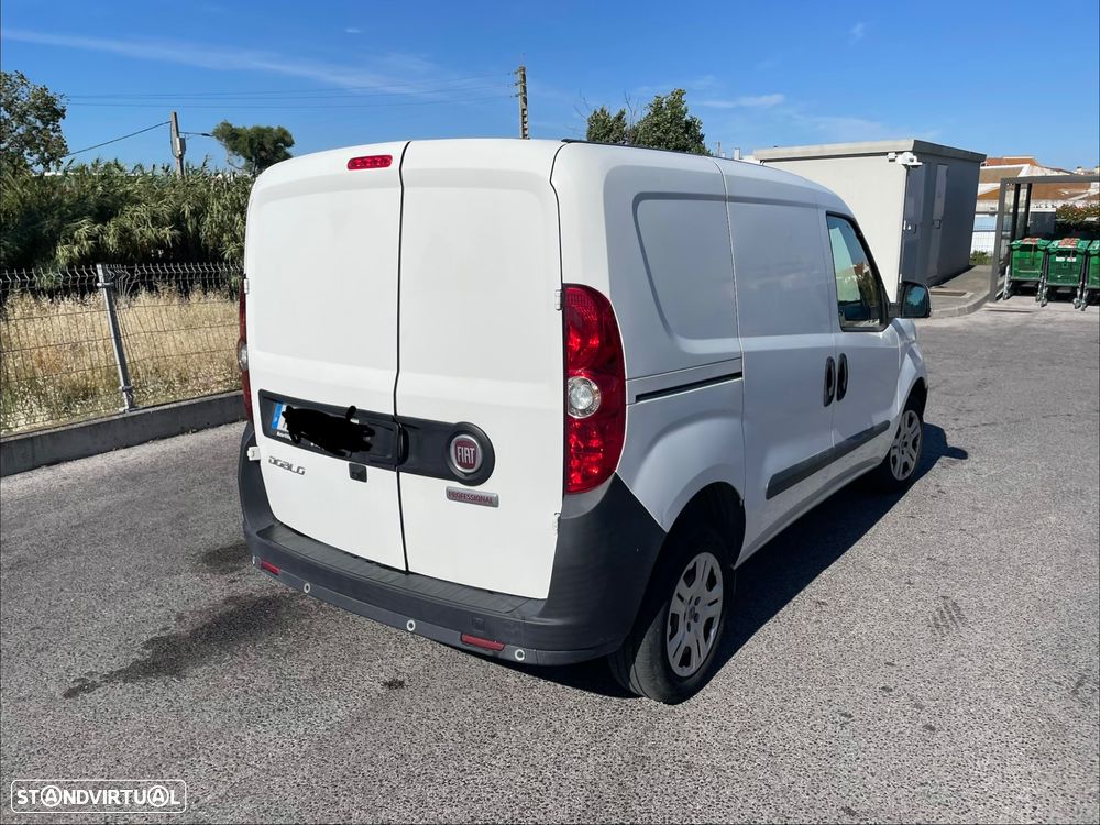 Fiat Dobló - 4